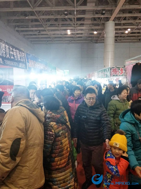 2021烟台年货会 缤纷年货节 年味冠港城