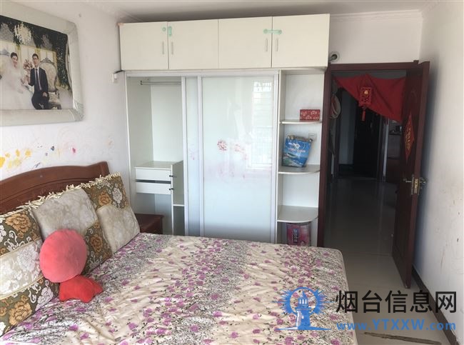 佳隆凤凰公馆2室一厅一厨一卫精装整租