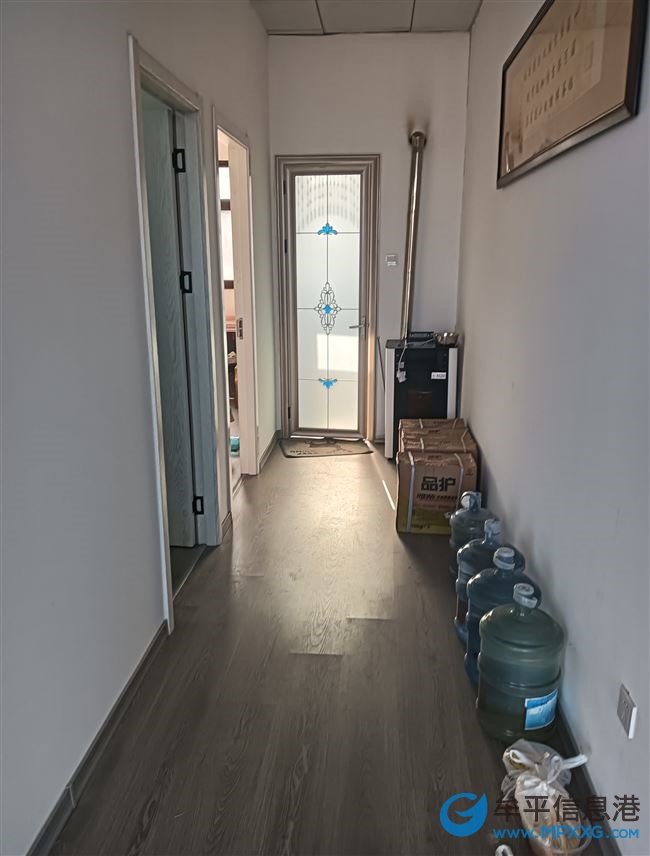 牟平蓝光雍锦锦湖北门门市房出租